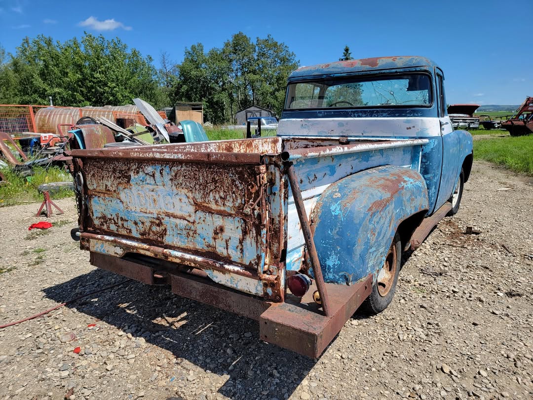 1957 DODGE D100 SHORTBOX