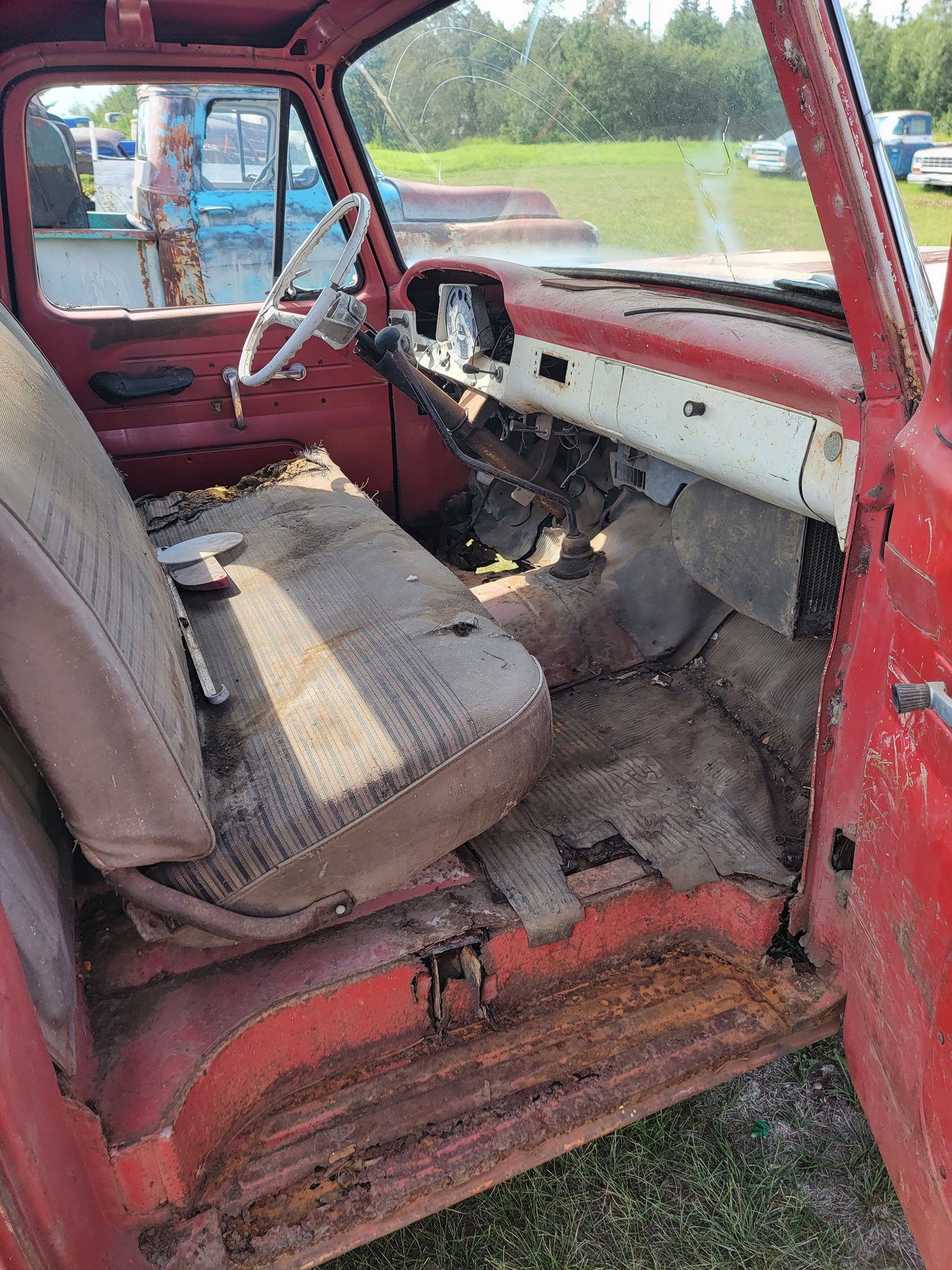 1961 ford f100 unibody