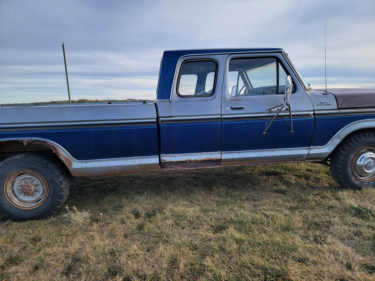 1977 FORD F250 SUPER CAB