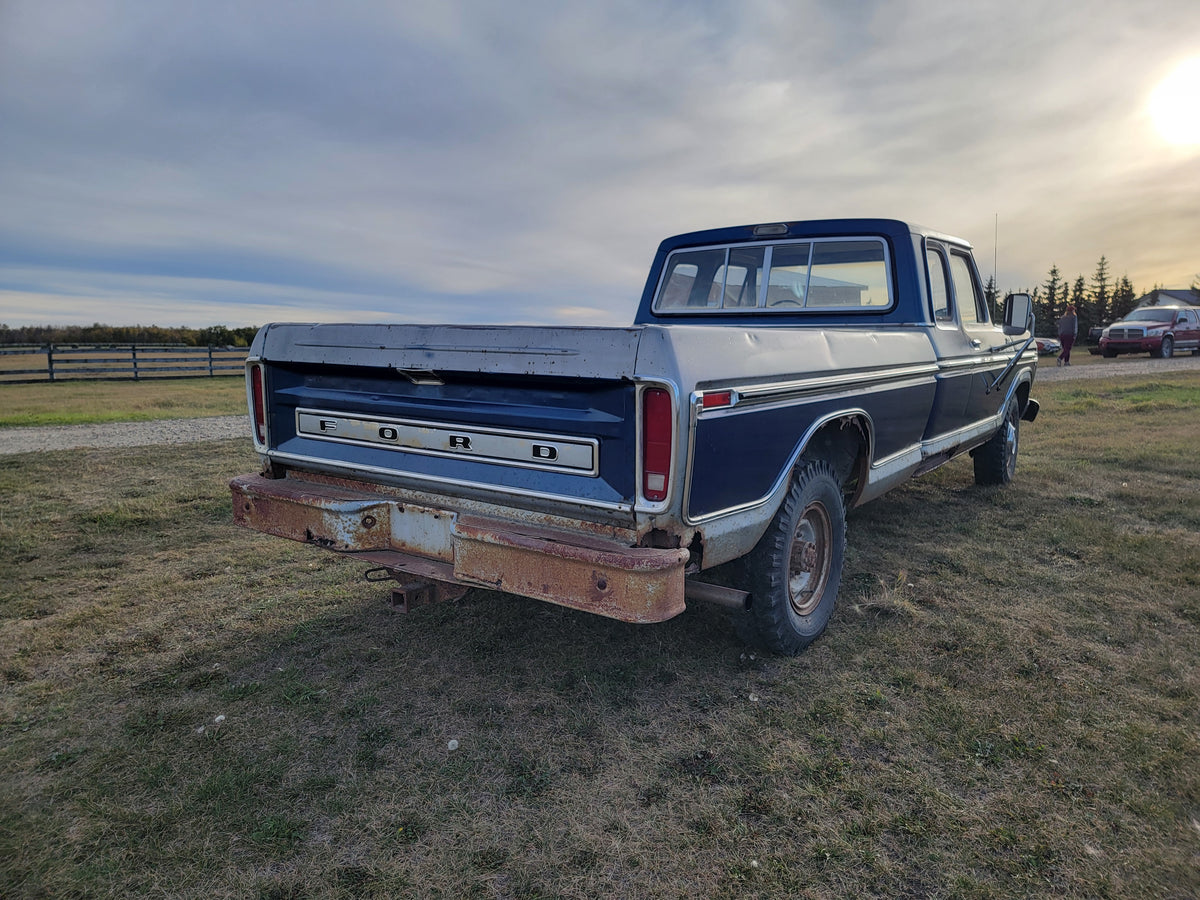 1977 FORD F250 SUPER CAB
