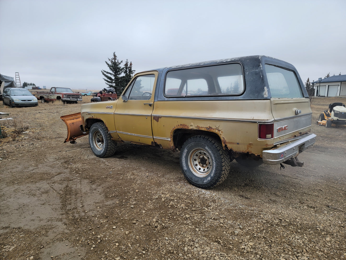 1979 JIMMY 4X4 with plow attachment